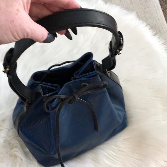 Authentic Louis Vuitton Noe - Picture 7 of 16